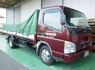 平ボディ車